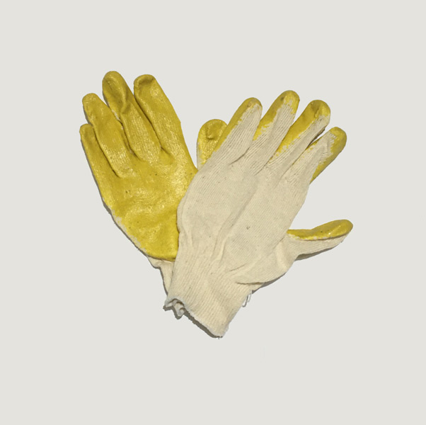 Перчатки с обливом жёлтые